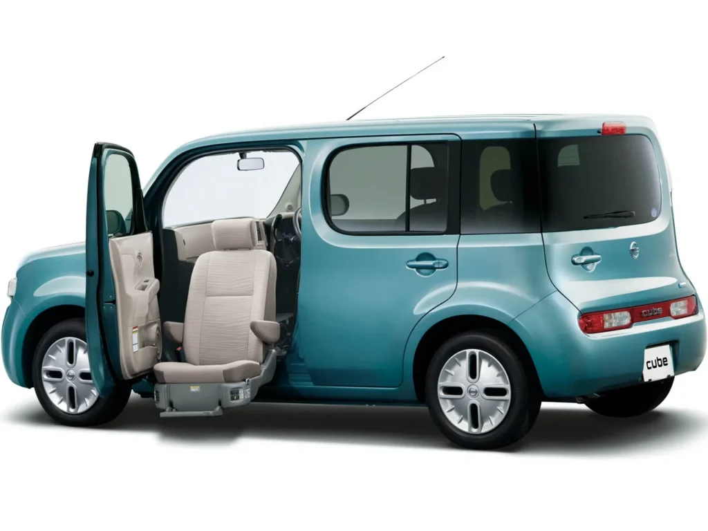 2002 Nissan CUBE Z11